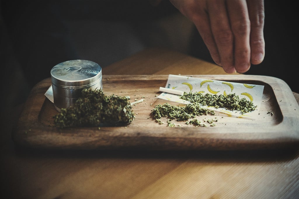 weed rolling trays